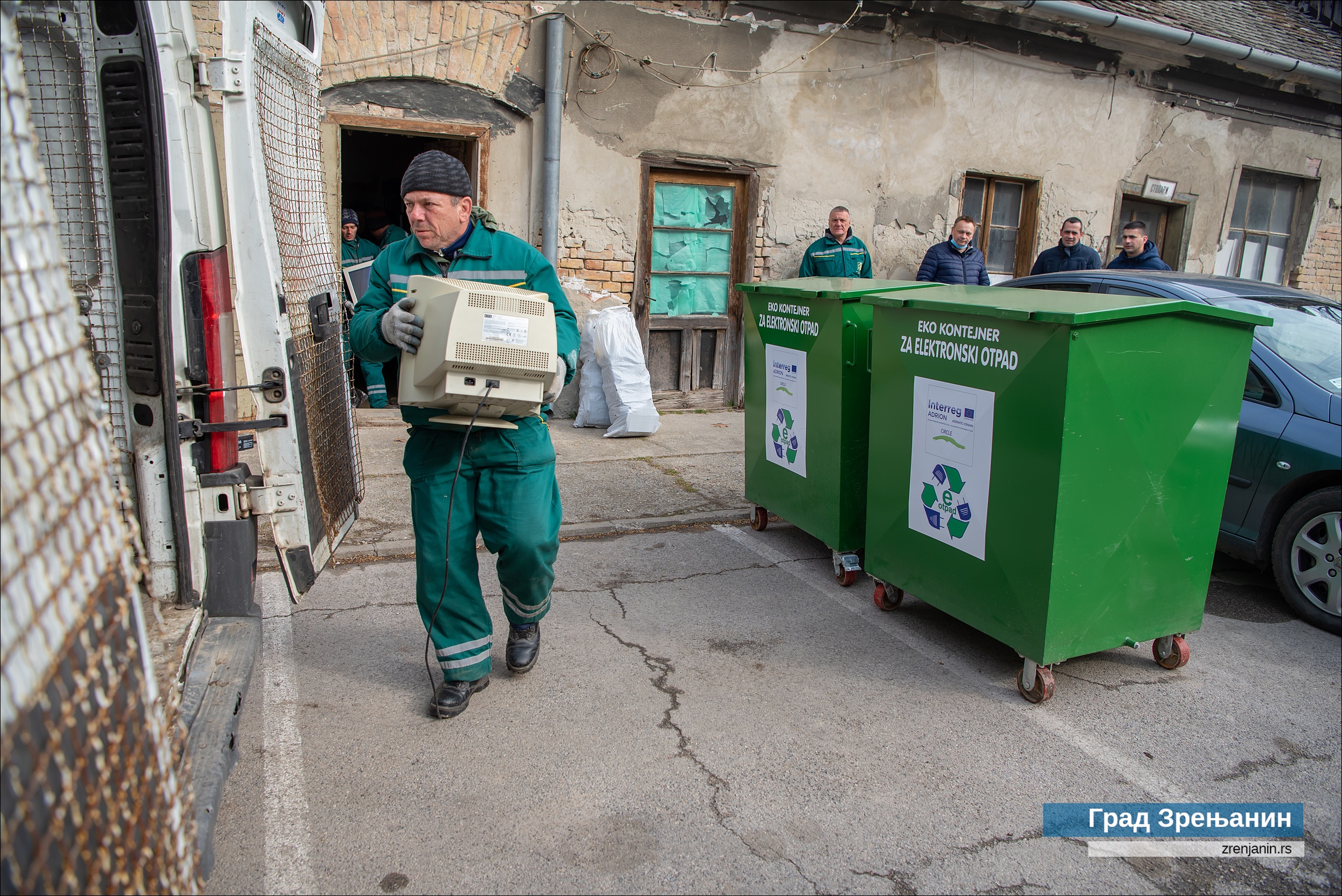 Read more about the article Uključi se, E-cikliraj! – u pilot akciji na teritoriji grada Zrenjanina prikupljeno skoro dve tone e-otpada